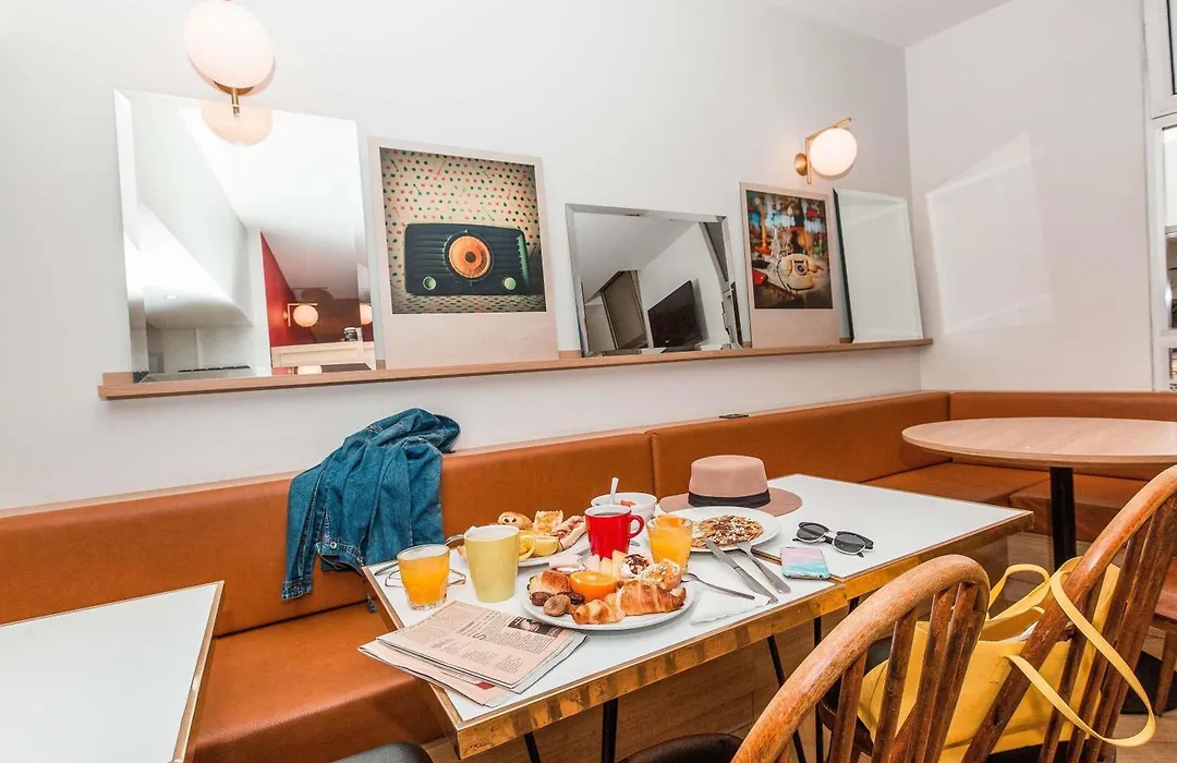Ibis Styles Paris Nation Porte De Montreuil-1